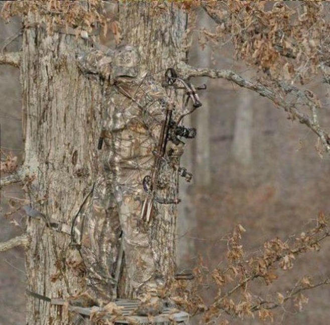 Best Camouflage Ever Man With Bow And Arrow